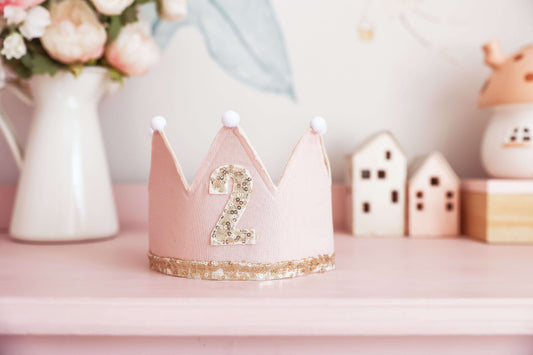 Adjustable 2nd birthday crown in pink linen with gold sequins and felt, perfect for celebrating your little one.