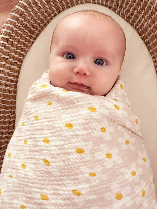 Muslin Swaddle Large Daisies