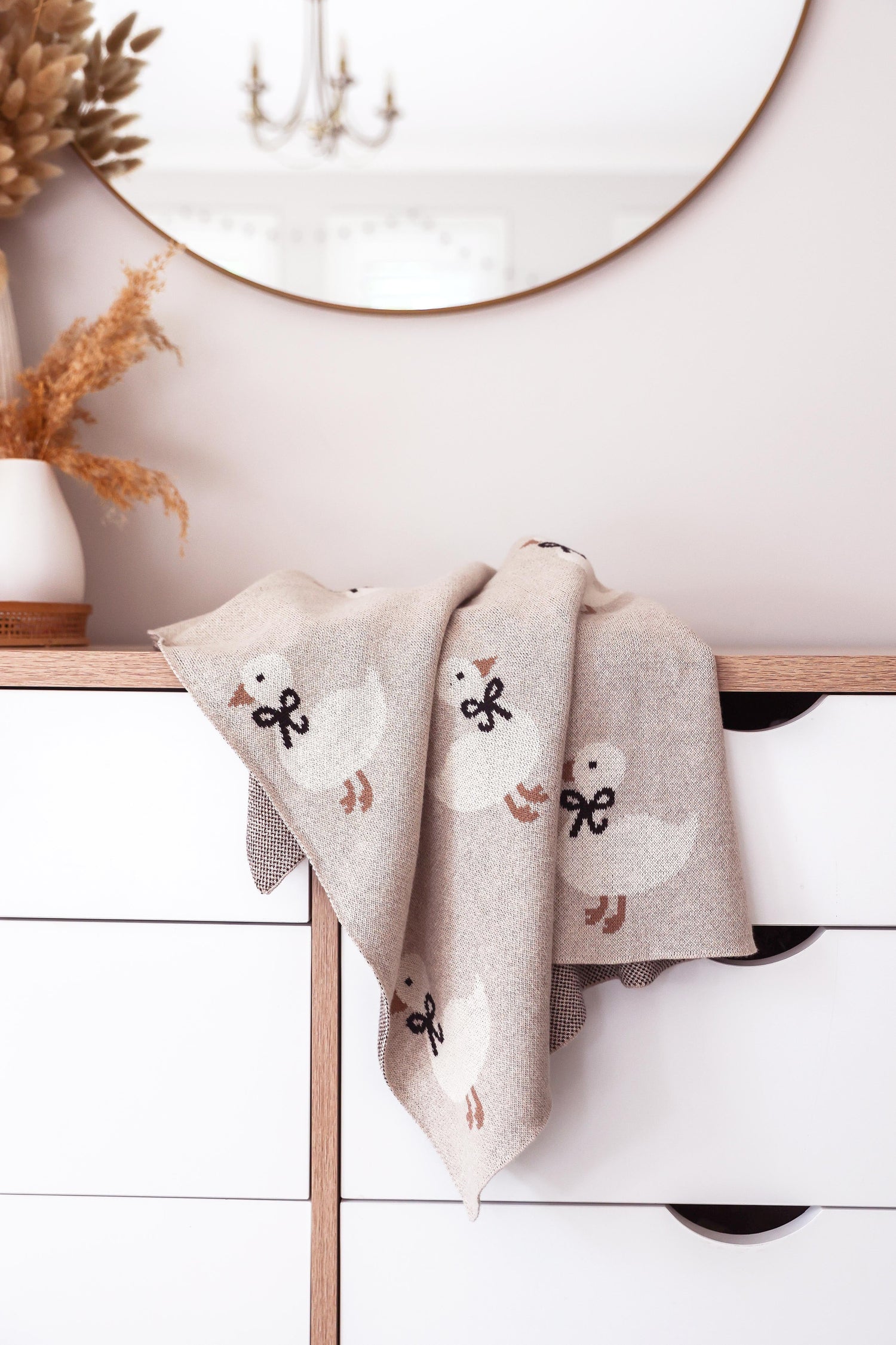 Blankets & Swaddles