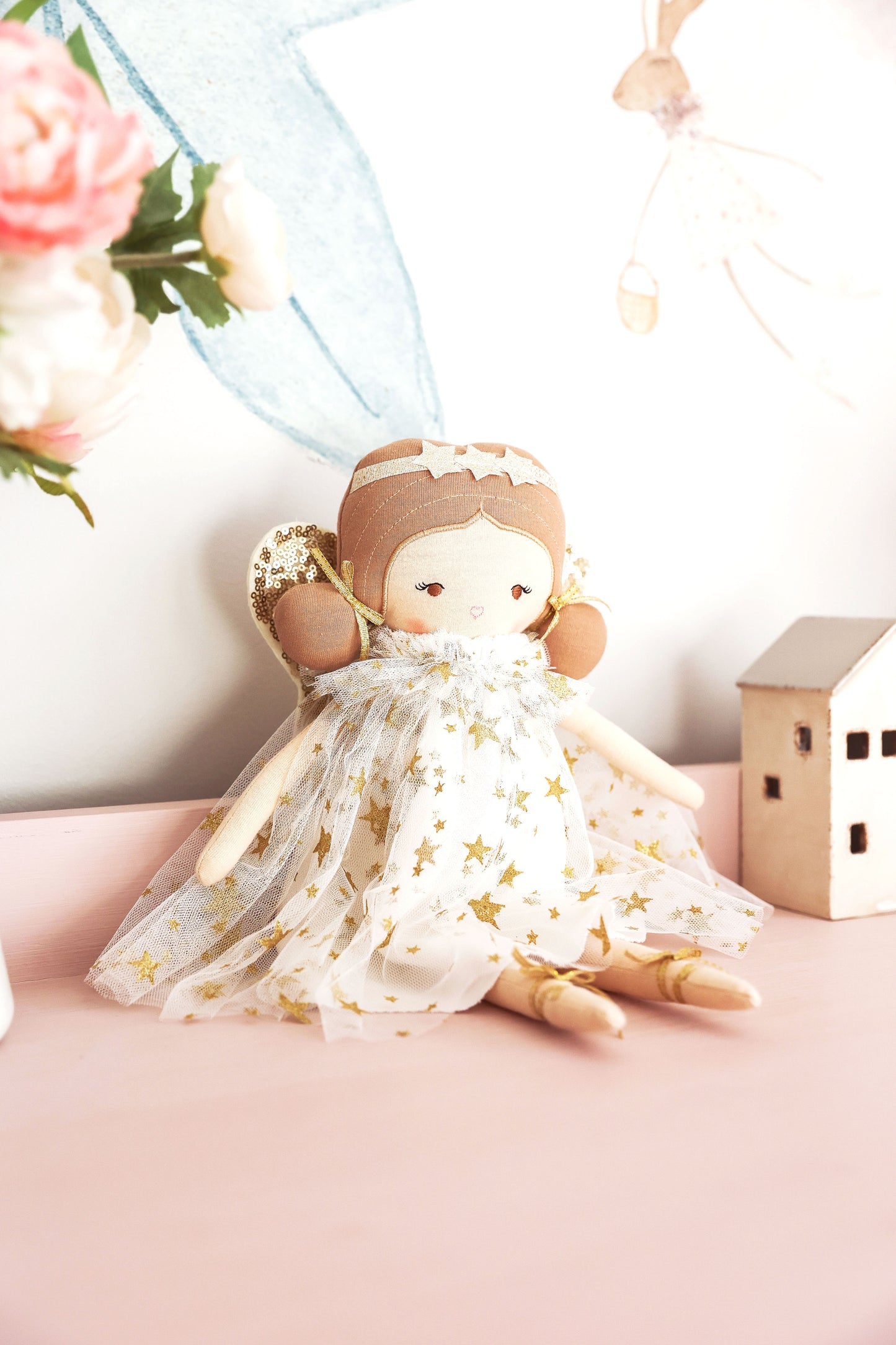 Holly Fairy 40cm Ivory Gold