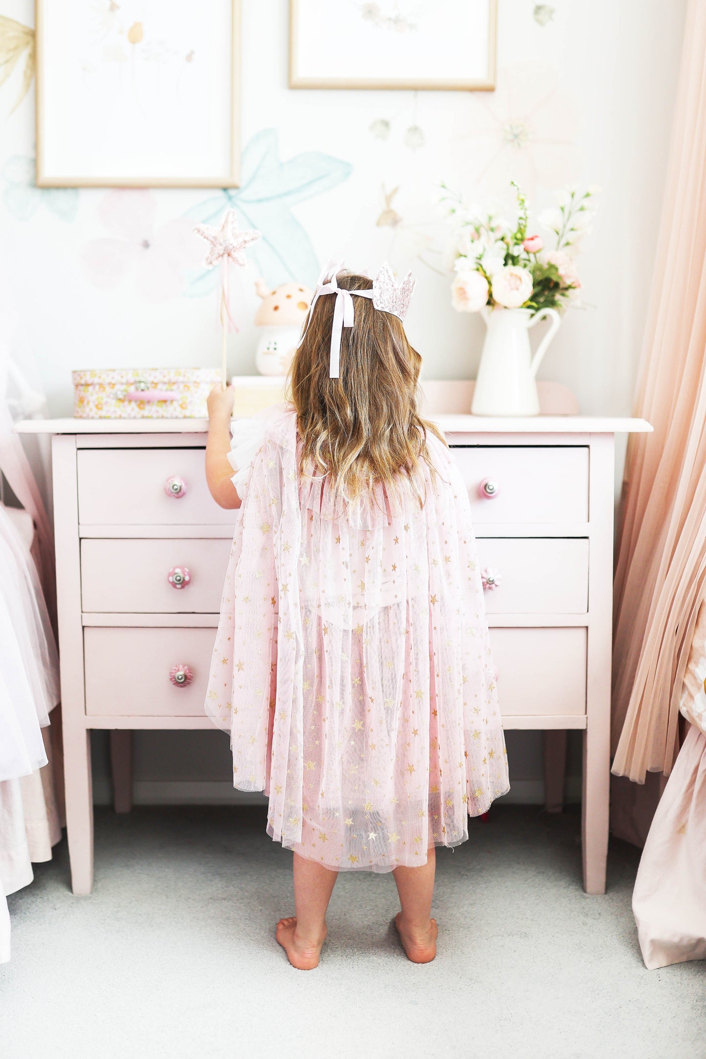 Dress Up Tulle Star Cape Blush Gold